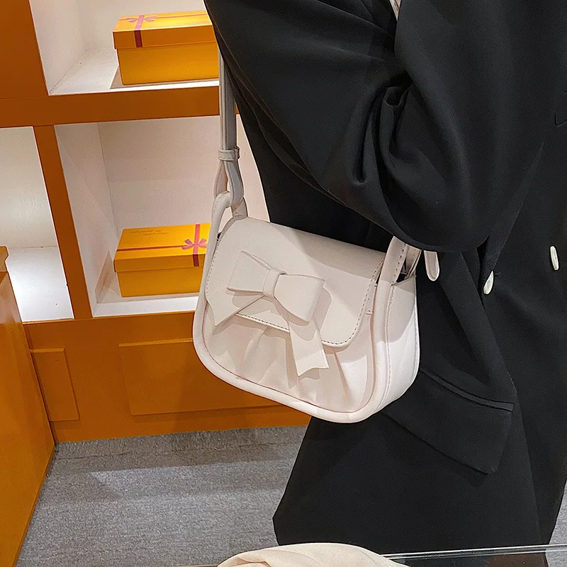 2023 Нов прилив мода красива едно рамо Crossbody чанта популярни малка чанта женски лято висококачествени малки квадратни чанта Изображение 5