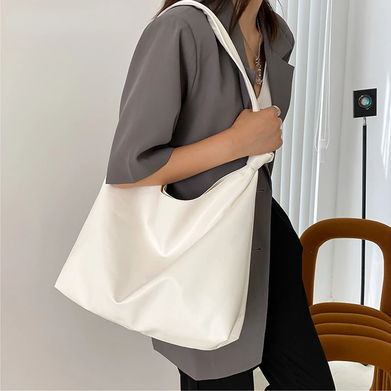 Жени PU кожа голям капацитет рамо чанти плътен цвят стил мода нови ежедневни чанти меки преносими чанти пратеник чанти Bolsas Изображение 0