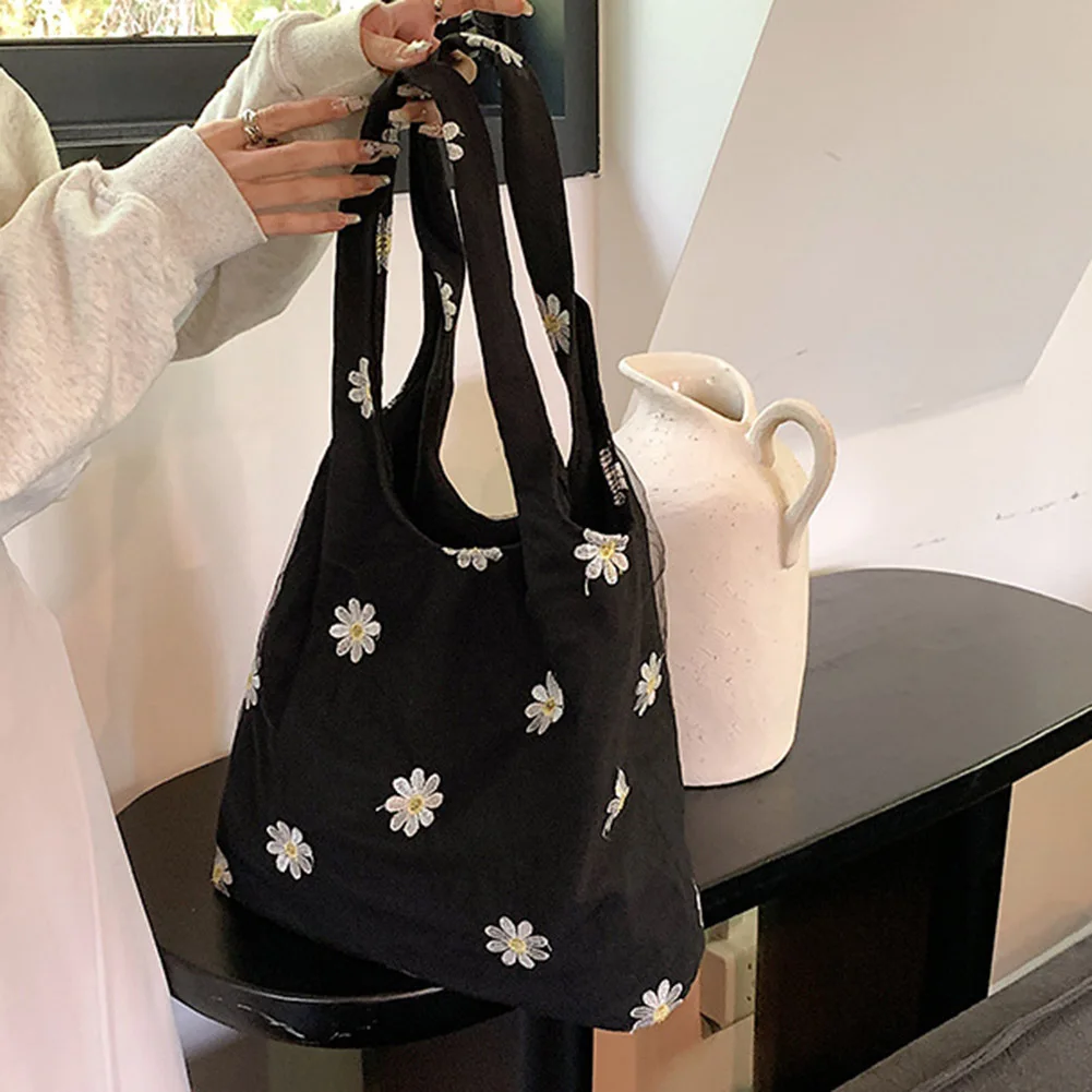 Сладка дамска чанта за рамо Бяла и черна платнена чанта Seersucker Commute Bag 2023 Лятна пазарска квадратна чанта за почивка Изображение 3